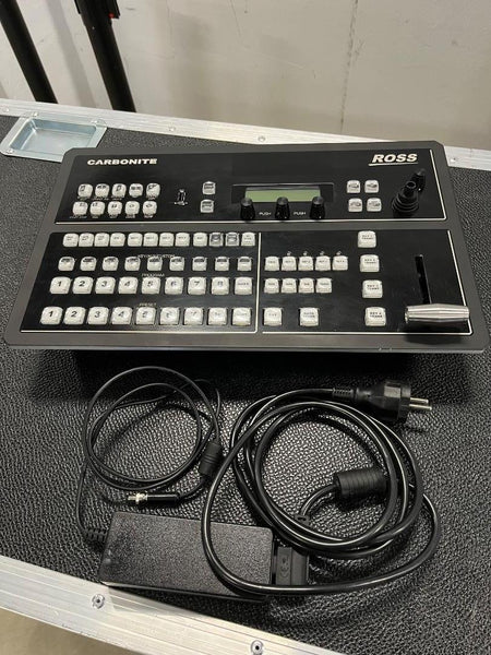 Ross Carbonite Black CB9 Panel with Amptown Flightcase