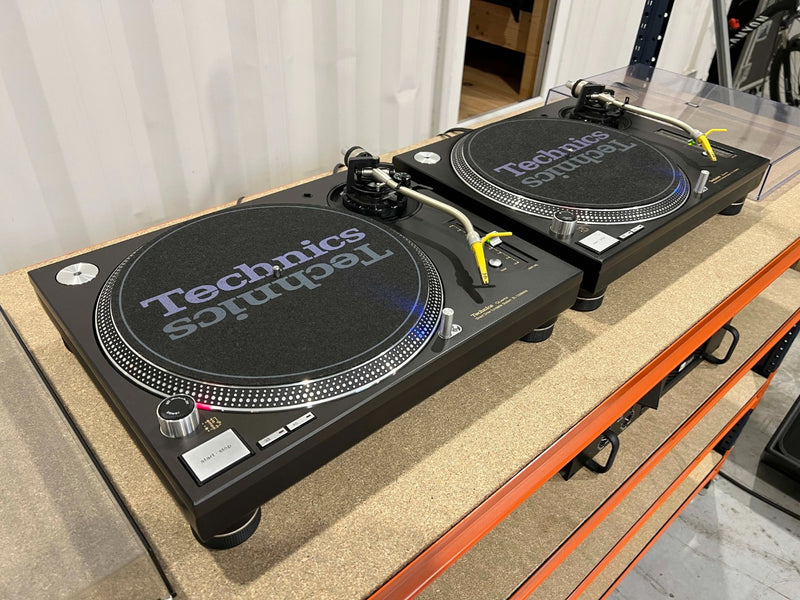 Technics SL-1200MK6 turntables pair with covers & carts