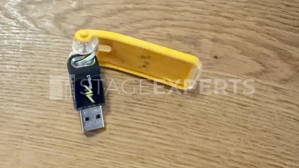 AV Stumpfl Pixera Player Dongle 4 Outputs V1