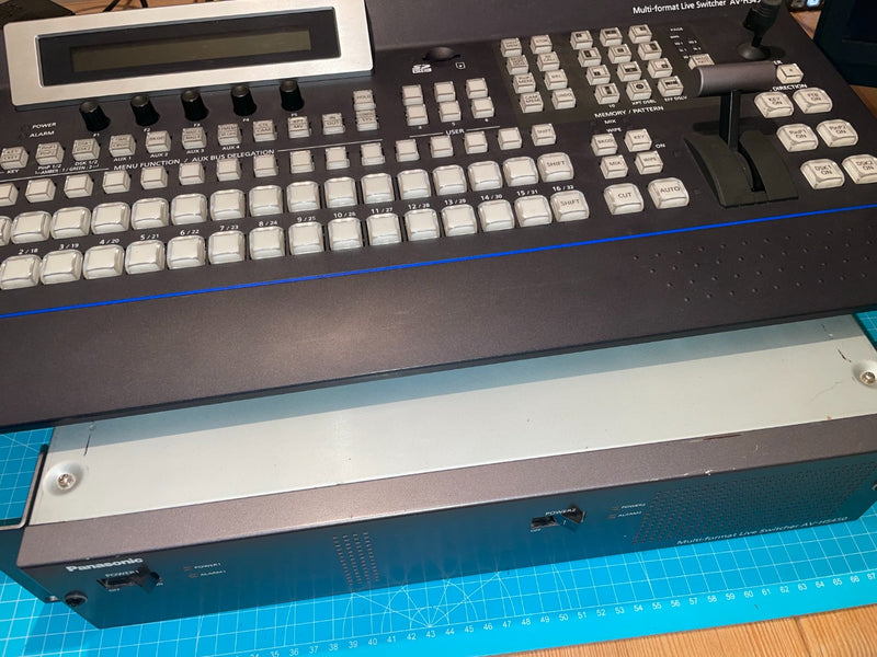 Panasonic AV-HS450 & Venetex VS-R45 HD-SDI Switcher