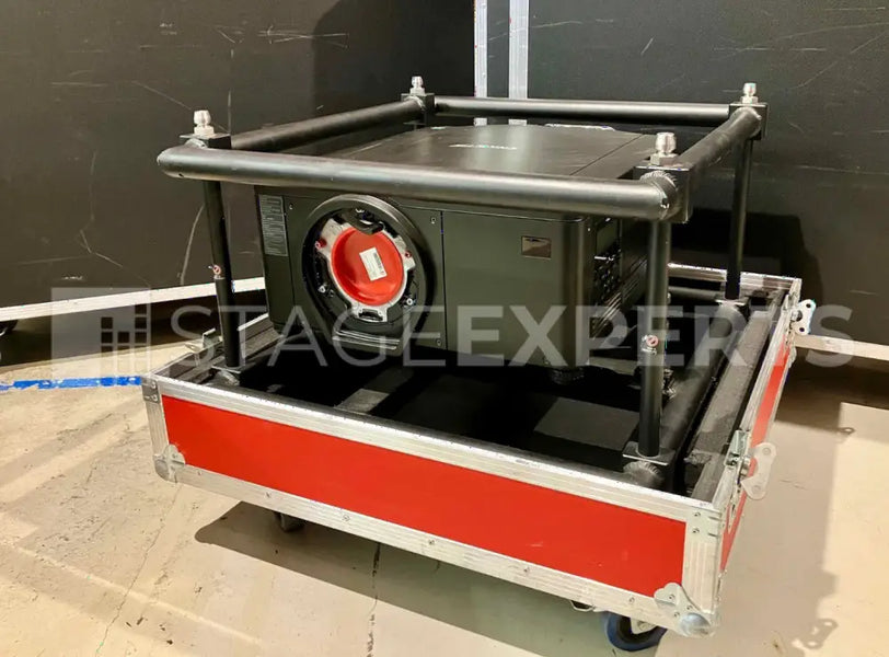 Christie Roadster WU14K‑M Projector Full Kit – 12,500 lm