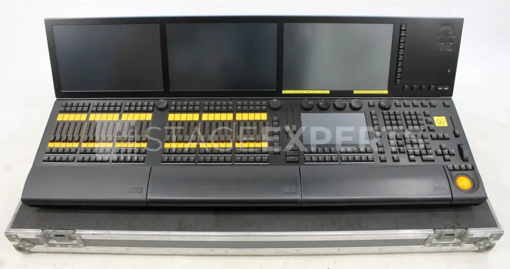 MA Lighting grandMA2 Full-Size Console with Flight Case