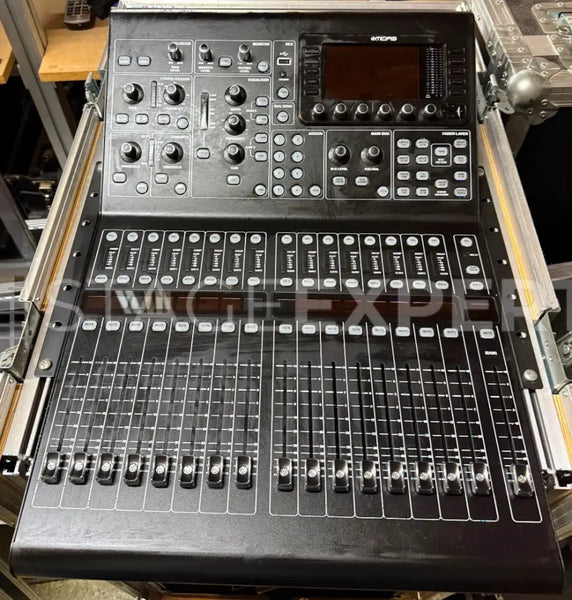 Midas M32R Live digital mixing console – good condition