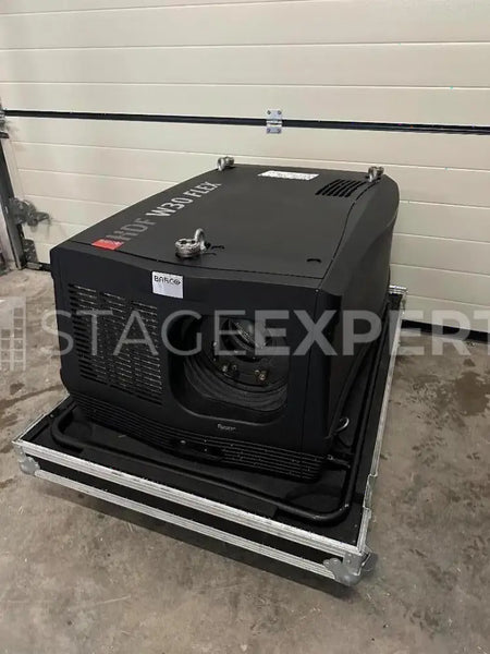 Barco HDF W30 Flex Event Projector with Flight Case – Pre-owned