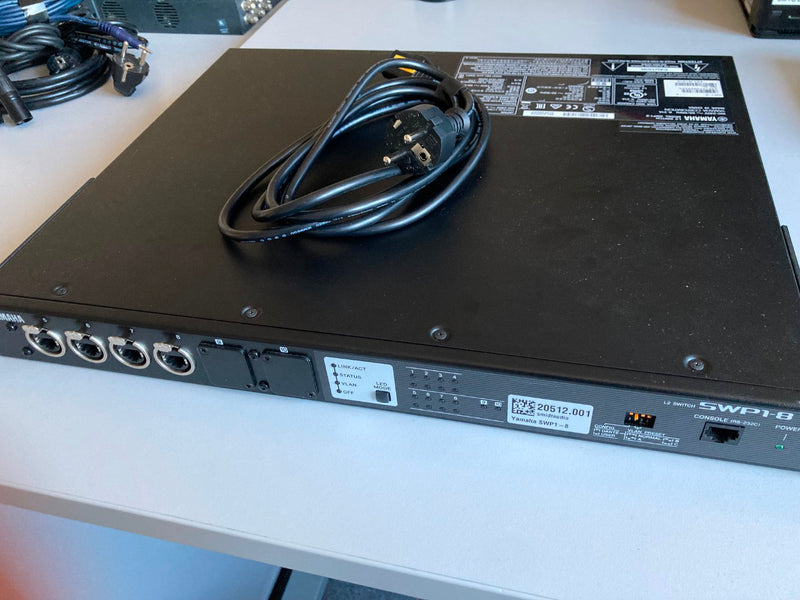 Yamaha SWP1-8 L2 Switch – 8 etherCON ports, 2 option bays