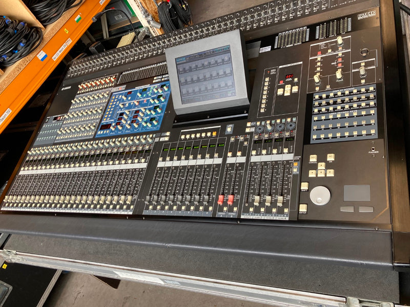 Yamaha PM5D Digital Mixing Console with Case & PSU