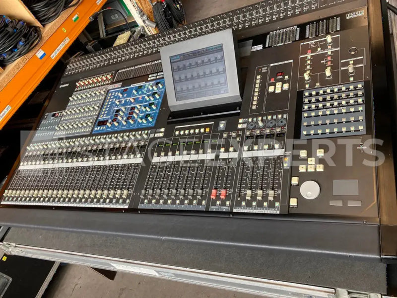 Yamaha PM5D Digital Mixing Console with Case & PSU