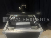 Load image into Gallery viewer, d&amp;b audiotechnik MAX2 Monitor Pair + Amptown Flightcase
