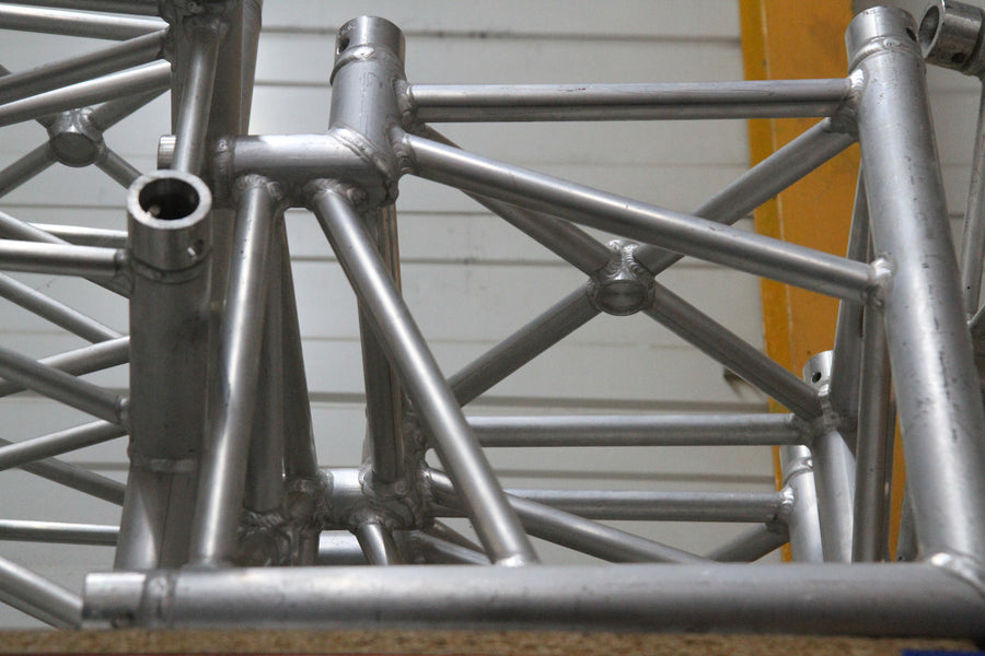ATC SB40P-4 Truss Set – 3m Sections + 90° Corners