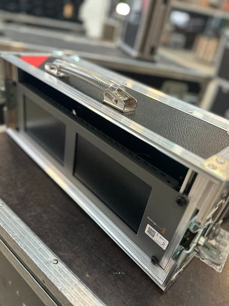 Blackmagic Design SmartView 4K 2x 8″ Rack Monitor – Dual