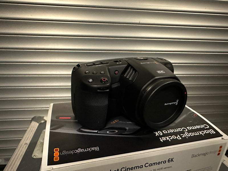 Blackmagic Design Pocket Cinema Camera 6K G1 – EF Mount