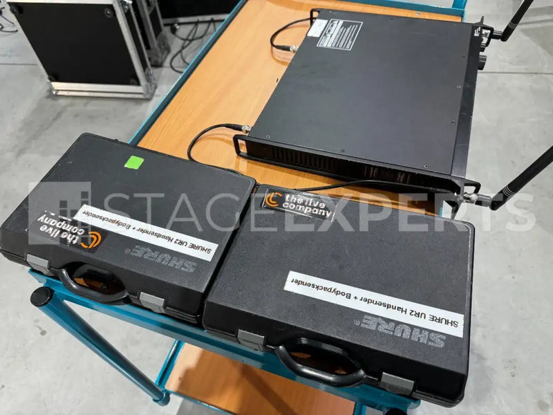 Shure UR4D Q5 Wireless Set with UR1, UR2, UA8 (740–814 MHz)