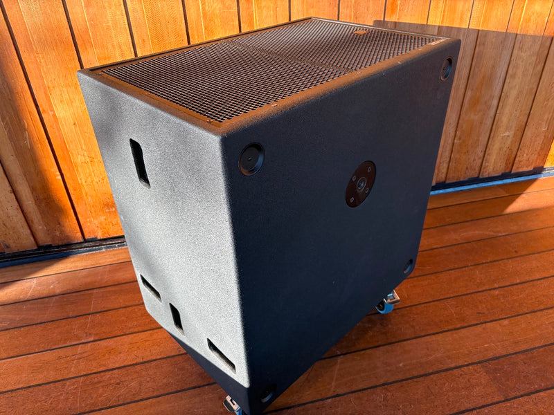the box pro A 121 LA line array speakers (pair) – lightly used