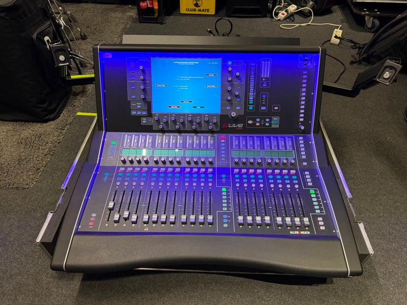 Allen & Heath dLive S3000 Surface with Case and PSU