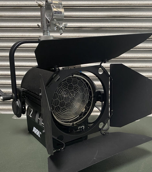 Arri T2 Fresnel Set of 4 with Amptown Case