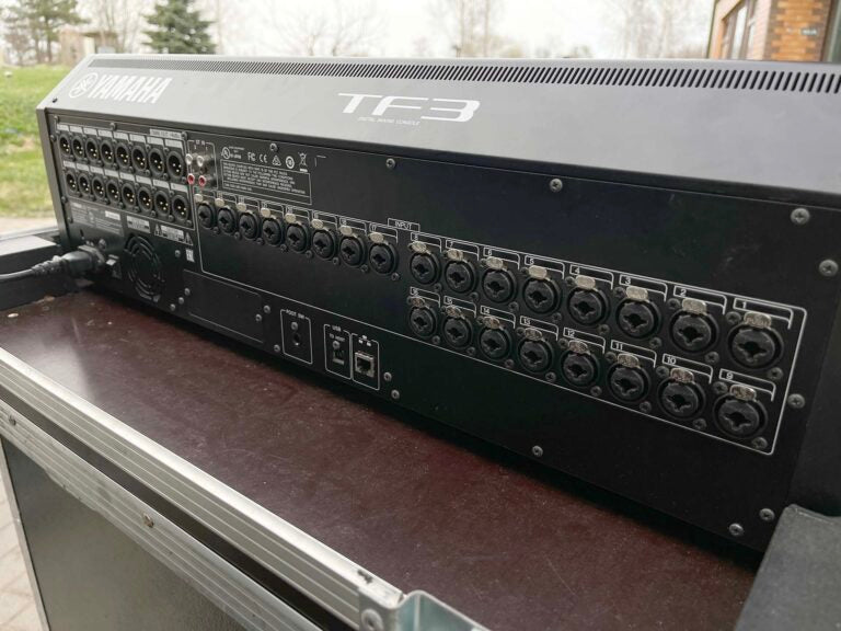 Yamaha TF3 Digital Mixing Console with Thon Flight Case