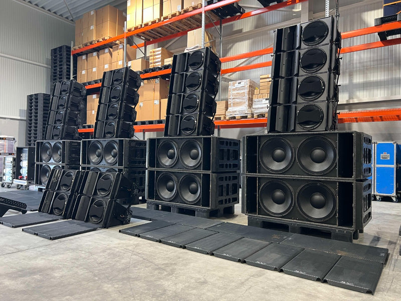 Nexo GEO S12 Line Array with RS18C Subs & NXAMP4x4 Amps