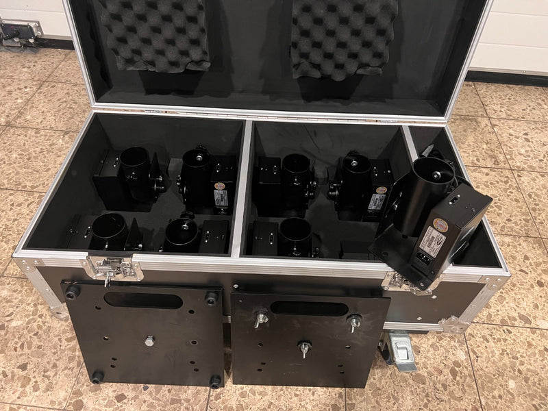 Showtec FX Shot 8-Piece Set with Case, Cables, Baseplates