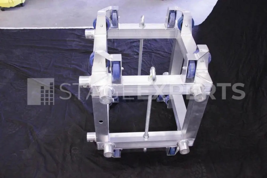 Eurotruss HD44 3‑Way Sleeve Block for ST50 Towers - Silver