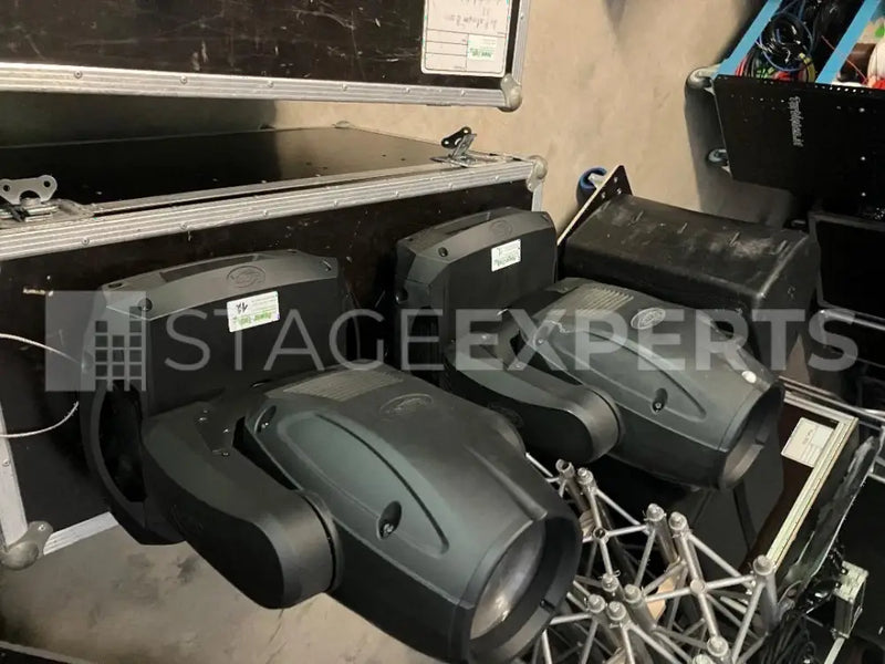 Elation Platinum Beam 5R – 16 units with 8 double flight cases
