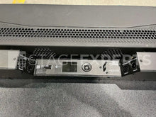 Load image into Gallery viewer, Claypaky Tambora Batten Round RGBW LED Pixel Batten Light
