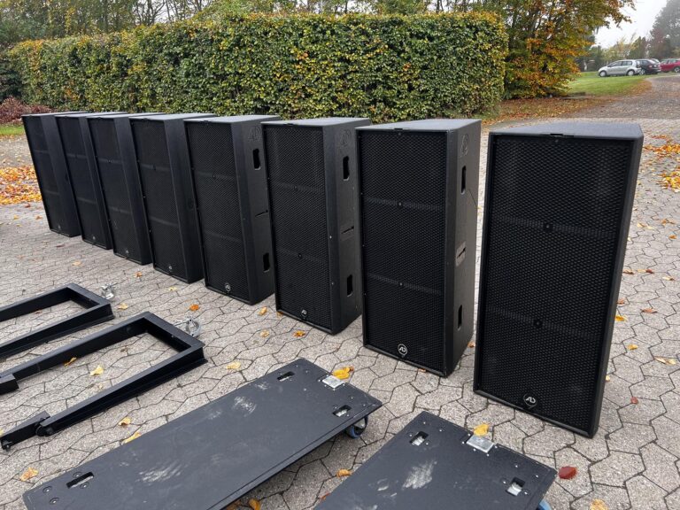 AD-Systems Stium Package – 8 Speakers, Rigging & Cases