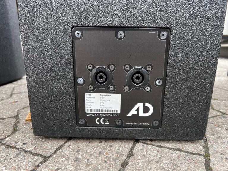 AD-Systems Stium Package – 8 Speakers, Rigging & Cases