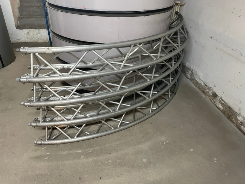 Global Truss F33 3.0 m Circular Truss Set with Connectors