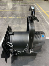 Load image into Gallery viewer, Cameo F4T LED Tungsten Fresnel Spotlight – 3200K, 12–40° Zoom
