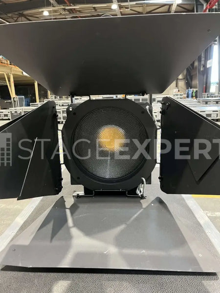 Cameo F4 D Daylight LED Fresnel, 520W, CRI 96 | Stage Experts