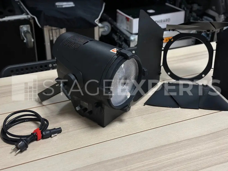 Cameo F2 FC Twin Pack with Softboxes & Bags – RGBW Fresnels