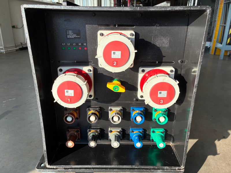 400A Powerlock to 3x125A Mains Distribution Unit | Touring