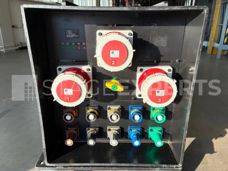 STAGE22.1.100.690 400A Powerlock to 3x125A Mains Distro