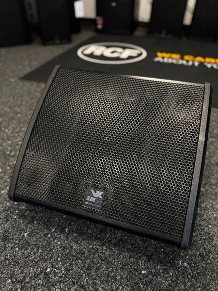 dBTechnologies LVX XM12 Active Stage Monitor, 600W RMS