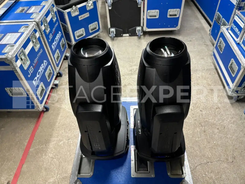 JB-Lighting Varyscan P7 Pair with Case – LED CMY Spot