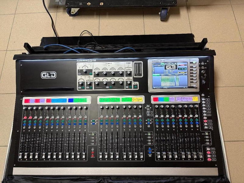 Allen & Heath GLD-112 Chrome Edition Digital Mixer + Case