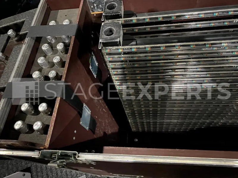 Martin LC2140 LED Panels – 32x Network Set with Cases