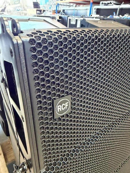 RCF HDL 6A Line Array Module with Rain Cover – Excellent