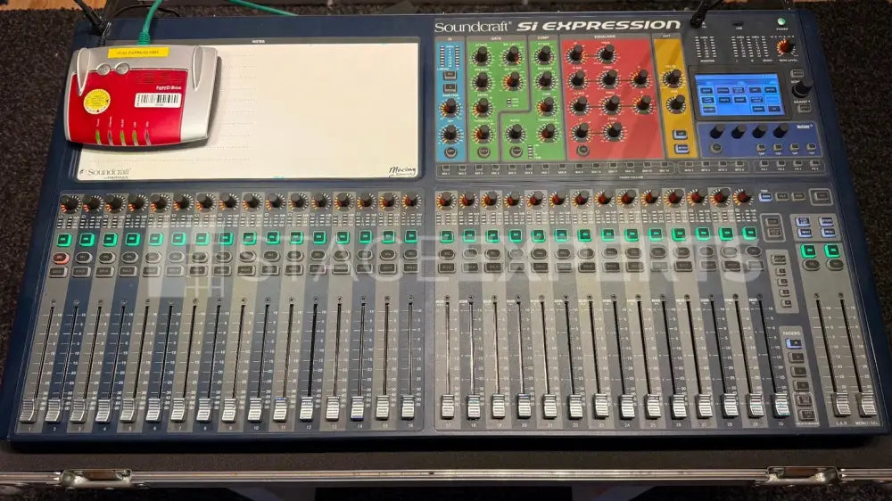 Soundcraft Si Expression 3 with Optical Compact Stagebox