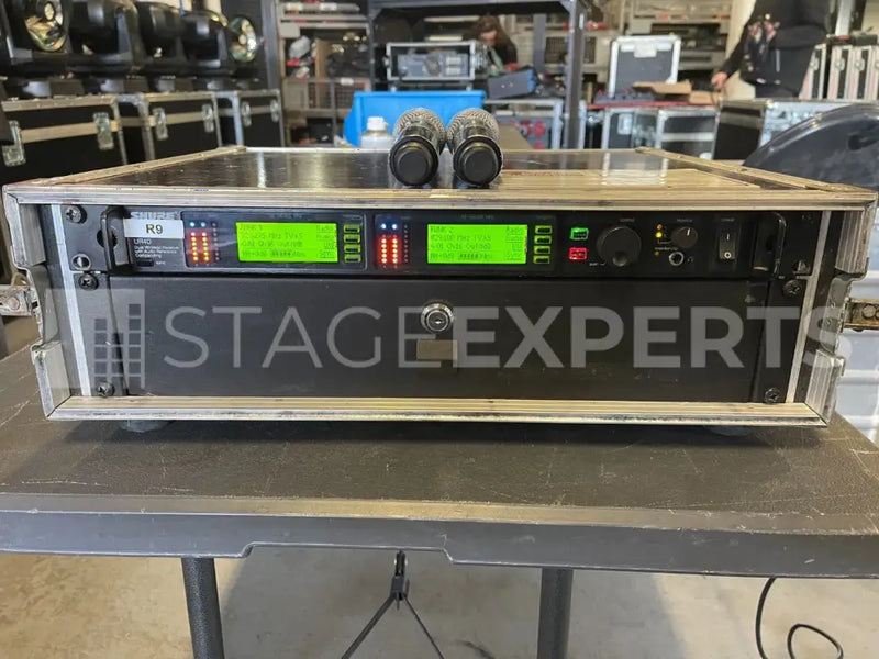 Shure UHF-R UR4D with 2x UR2 SM58 Handhelds, R9 Band Set
