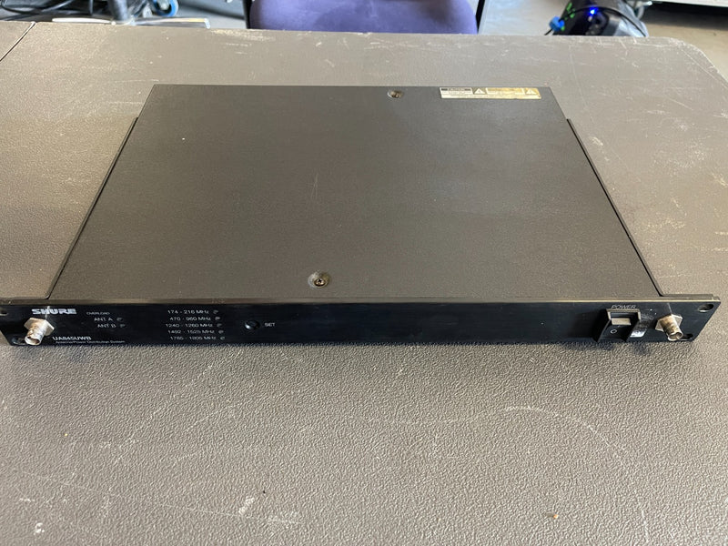 Shure UA845UWB Wideband Antenna Distributor (VHF/UHF)