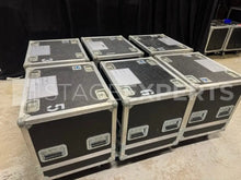 Load image into Gallery viewer, d&amp;b audiotechnik MAX2 Monitor Pair + Amptown Flightcase
