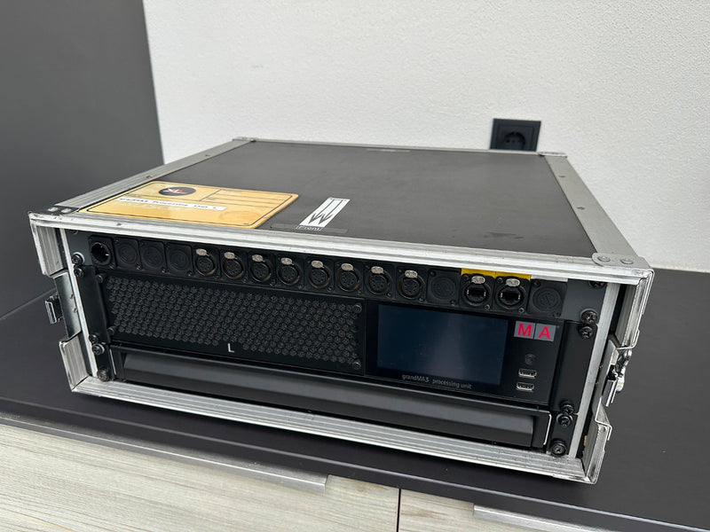 MA Lighting PU L Processing Unit with Case | Stage Experts