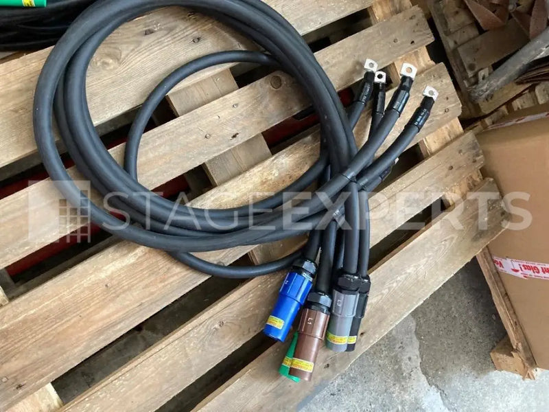 Powerlock 240mm² 660A Feed-in Set, 2 m, M12 Lugs - 5 Cable Bundle