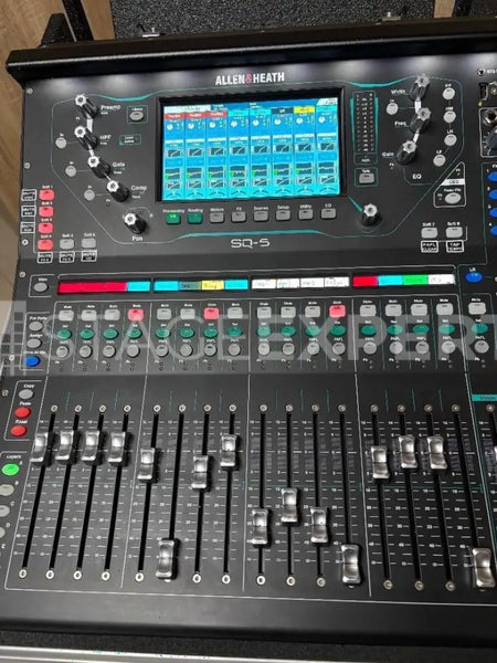 Allen & Heath SQ‑5 mixer with GT case and add‑ons