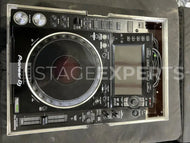 Pioneer DJ CDJ-2000NXS2 Pair + Flight Case | Stage Experts
