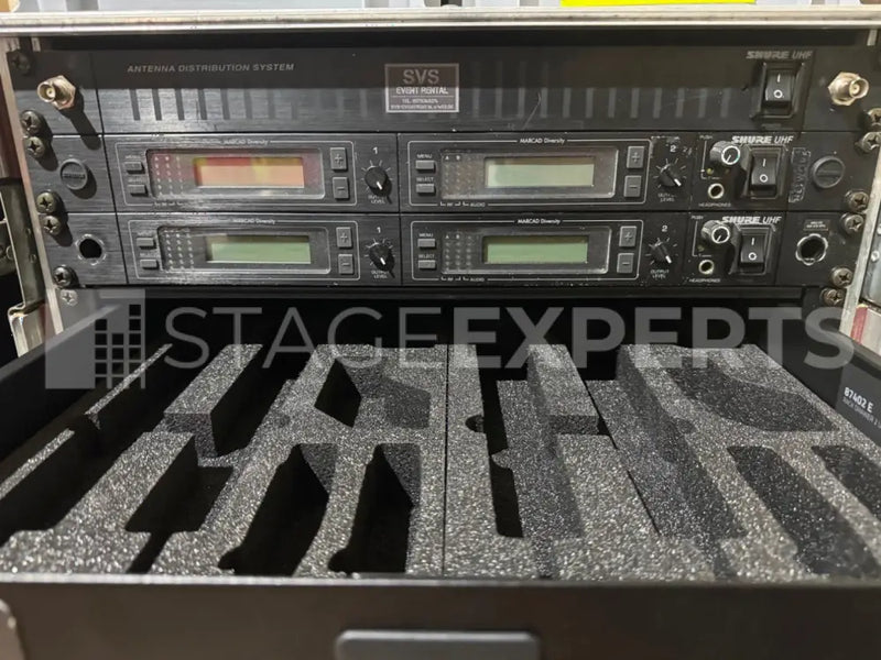 Shure U4D 4‑Way Receiver + UA845 Splitter, 800–830 MHz