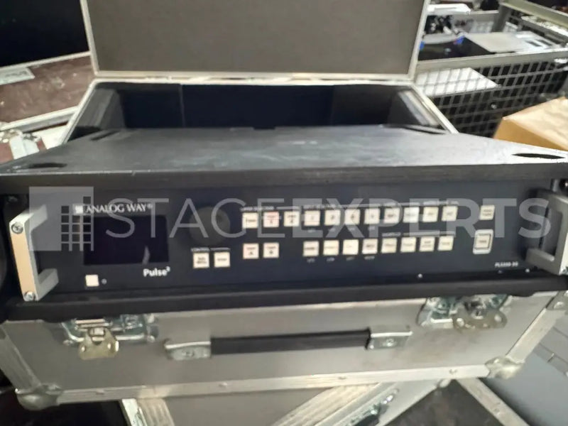 Analog Way Pulse 2 PLS350-3G Presentation Switcher + Case
