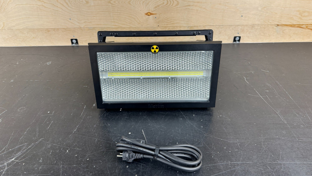 Martin Atomic 3000 LED – High‑output LED Strobe Light