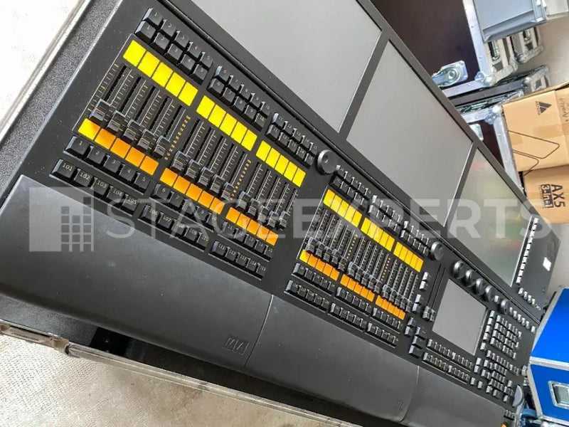 MA Lighting grandMA2 Full-Size Console with Case